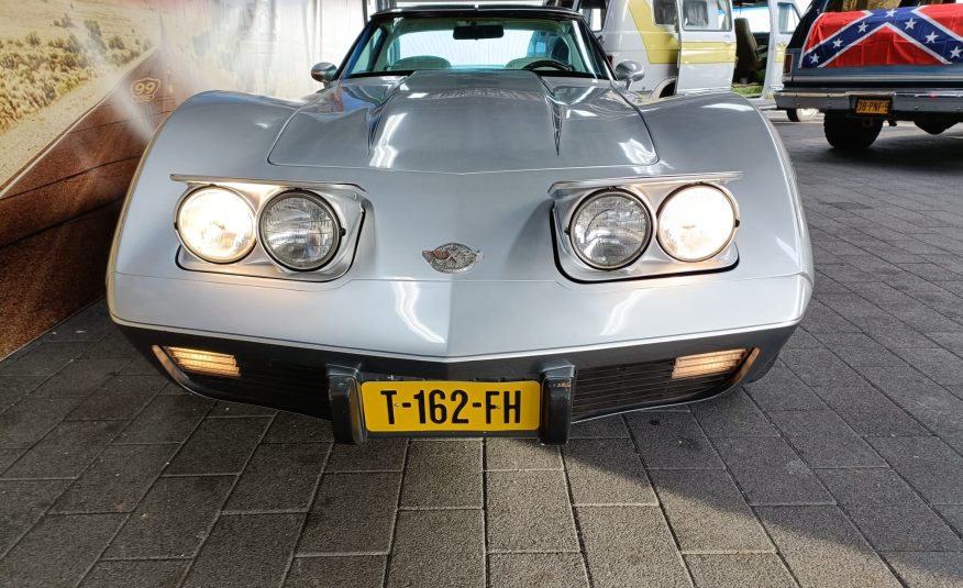 Chevrolet Corvette 5.7L V8 Anniversary Edition 1978