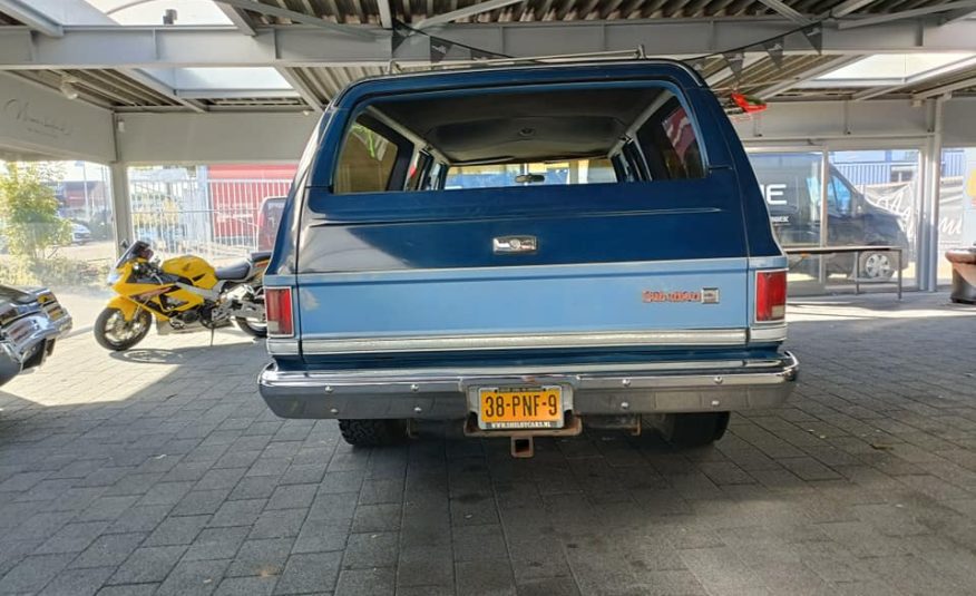 GMC Suburban Sierra Classic 2500