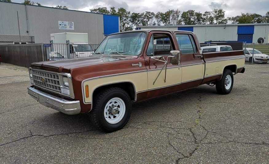 Chevrolet Crewcab pick up