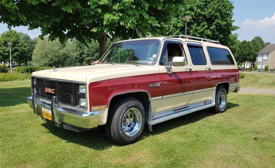 Chevrolet Suburban