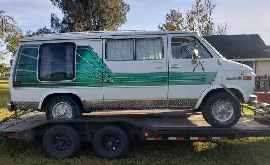 Chevrolet G20 Van