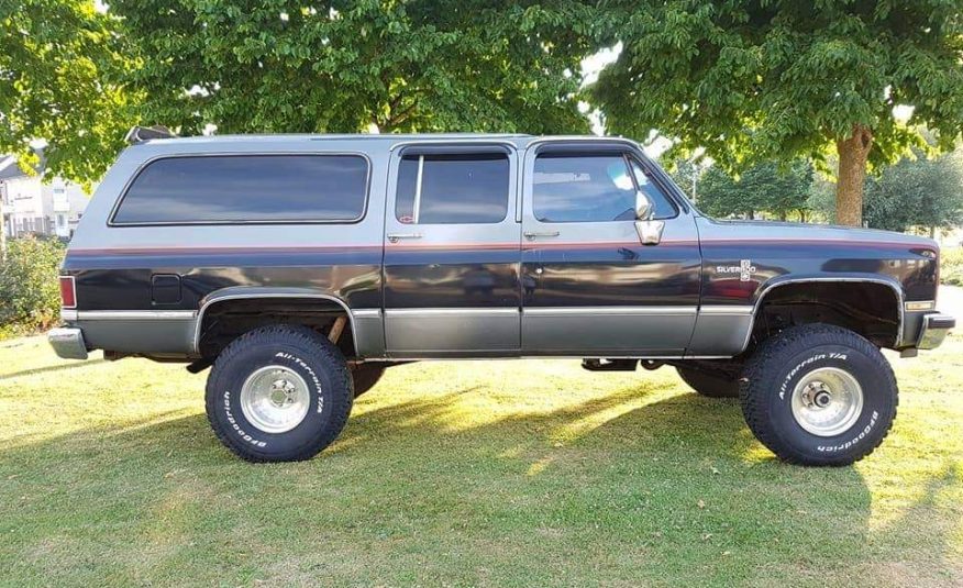 Chevrolet Suburban