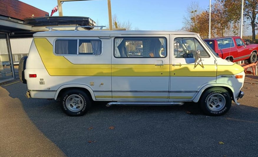 GMC Vandura 1976 5.7 V8