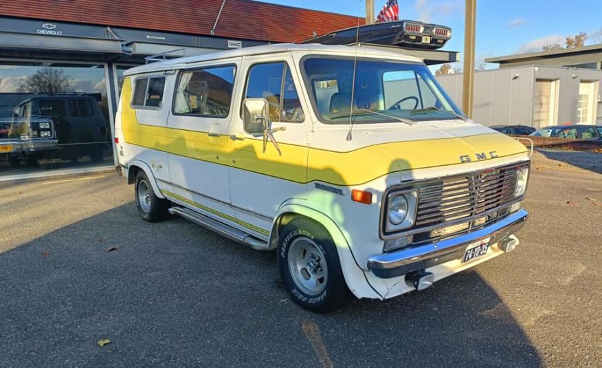 GMC Vandura 1976 5.7 V8